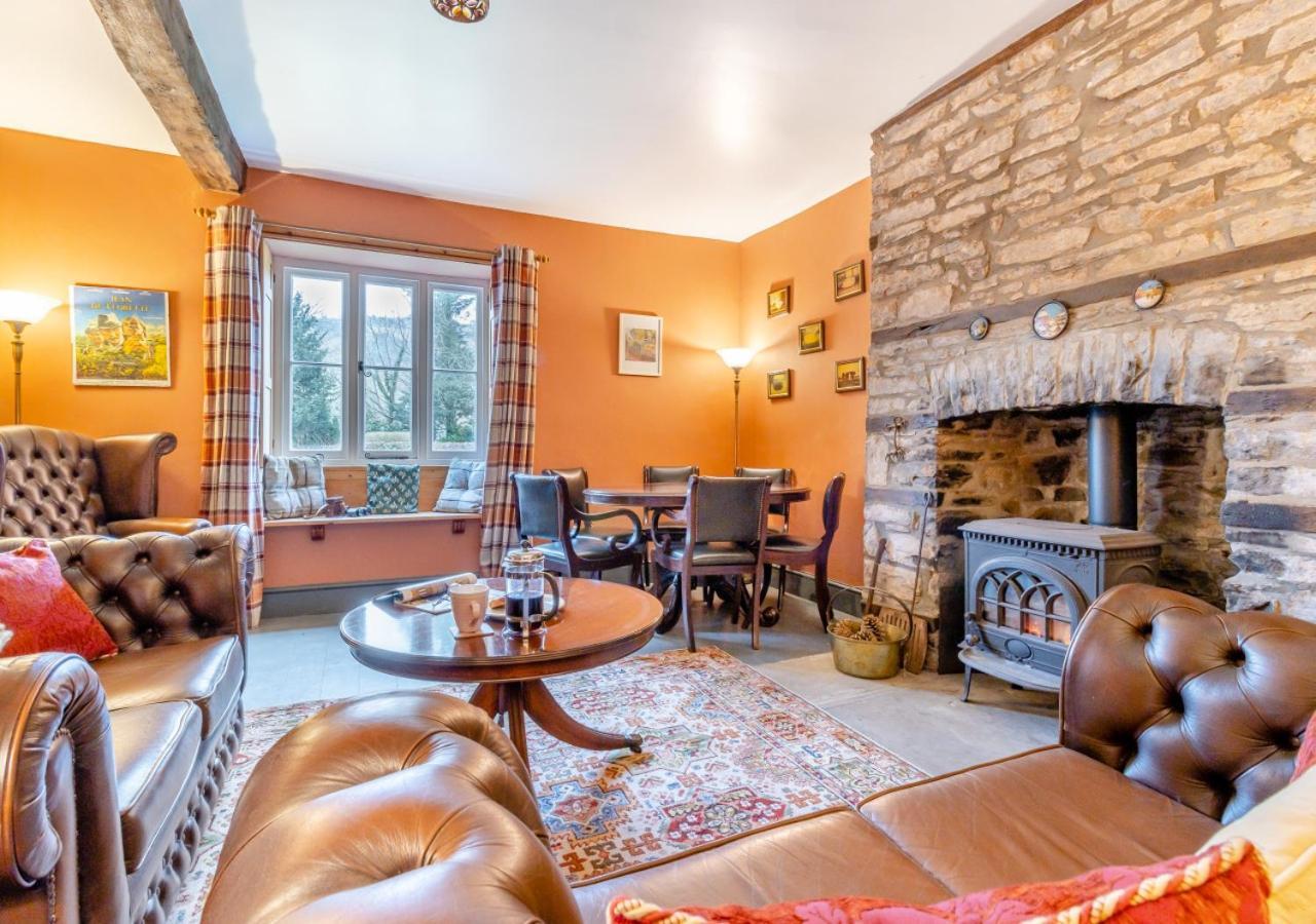 Lower Chapel Castell Madoc Cottages מראה חיצוני תמונה